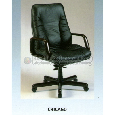 Kursi Direktur Fantoni Chicago