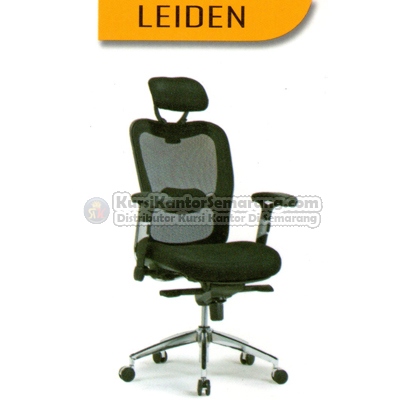 Kursi Direktur Fantoni Leiden